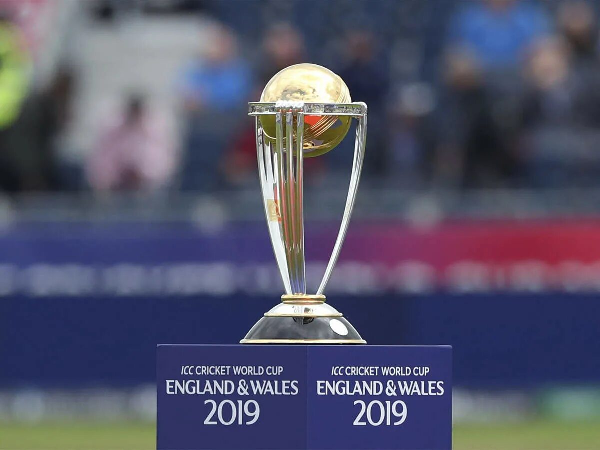 How many times the trophy light up. Cricket world cup trophy. icc cricket. fifa u20 world cup 2019 trophy. t20 world cup 2025.