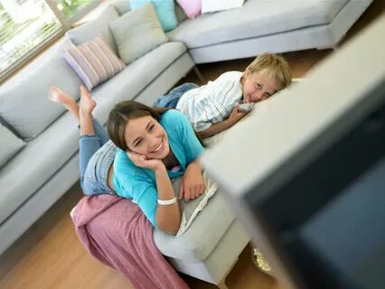 My sister is watching tv