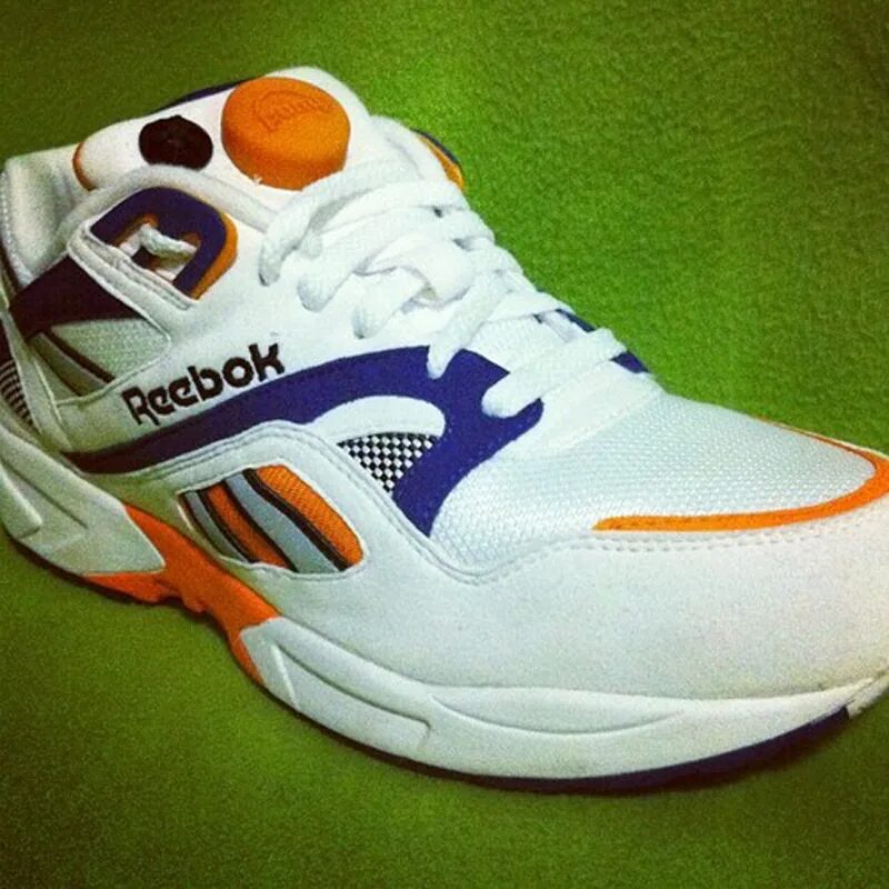 Кроссовки simod 90-х. Кроссовки симод и Корандо 90. Reebok Pump кроссовки 90х. KELME кроссовки из 90х.