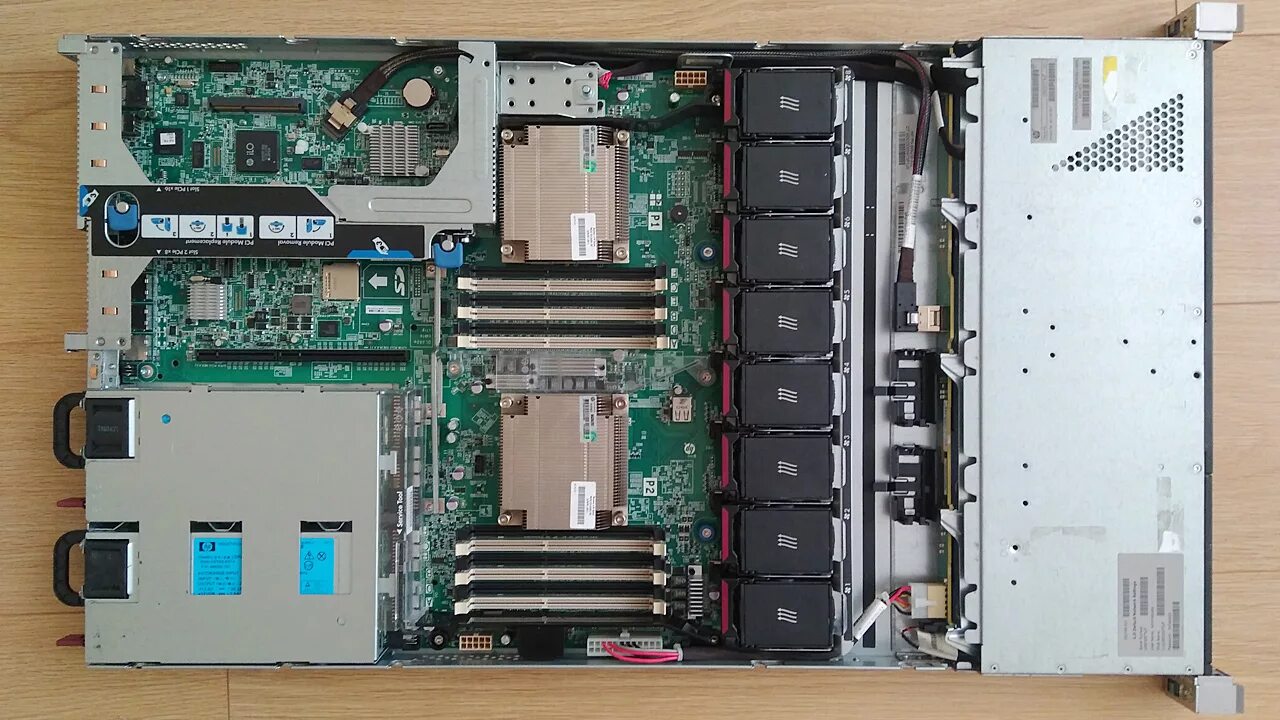 LFF dell POWERVAULT md1000 15lff. PROLIANT dl360 gen9.