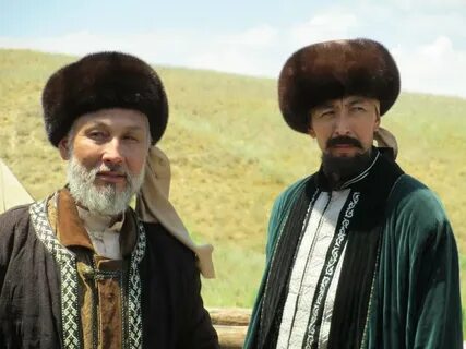 Ақ шұлық киген жастардың порносы