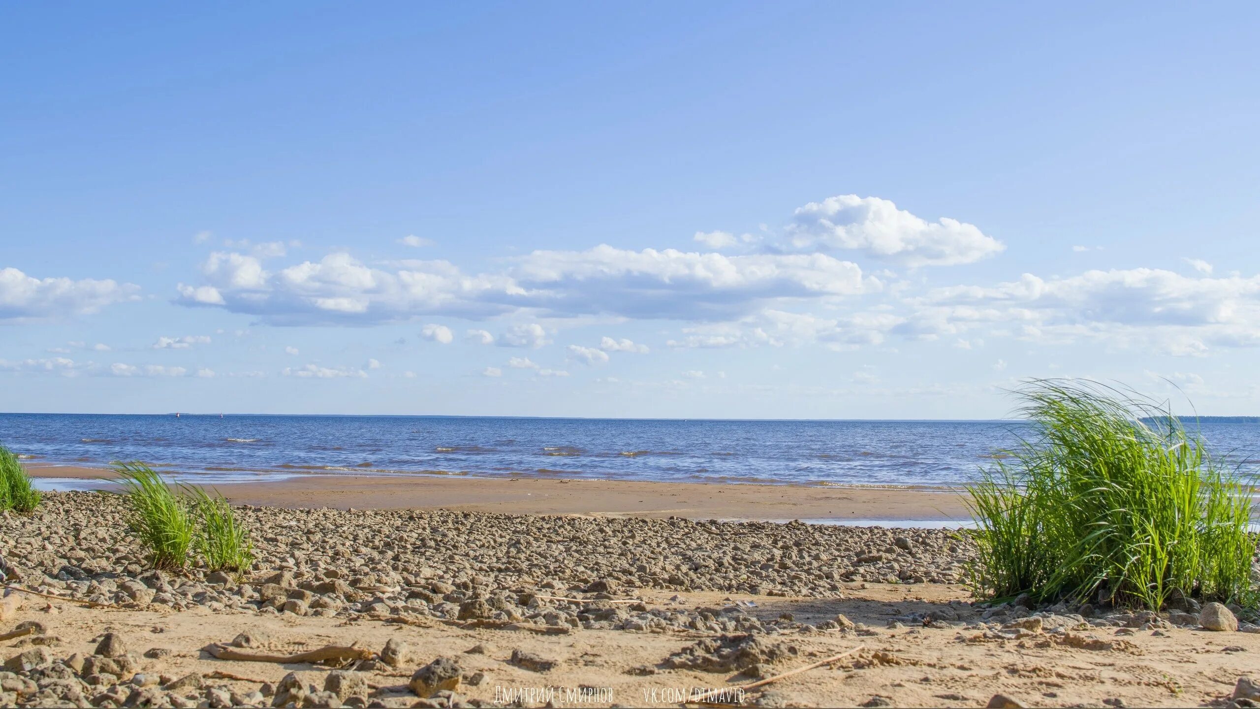 Выход на рыбинское водохранилище. Берег Рыбинского водохранилища Череповец. Коприно Рыбинское водохранилище. Каховского водохранилище 2022. Рыбинское водохранилище пляжи фото.