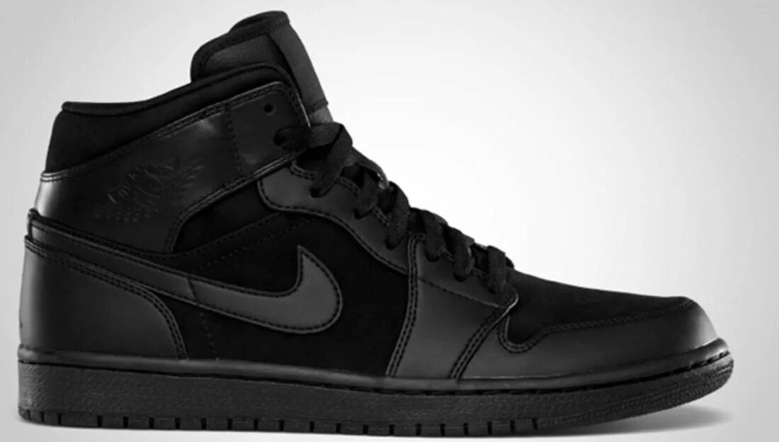 Кроссы найк черные. Nike roshe run black. Черные найки оригинальные. Nike air force 1 07 черные. Nike air force 1 07 lv8 black.