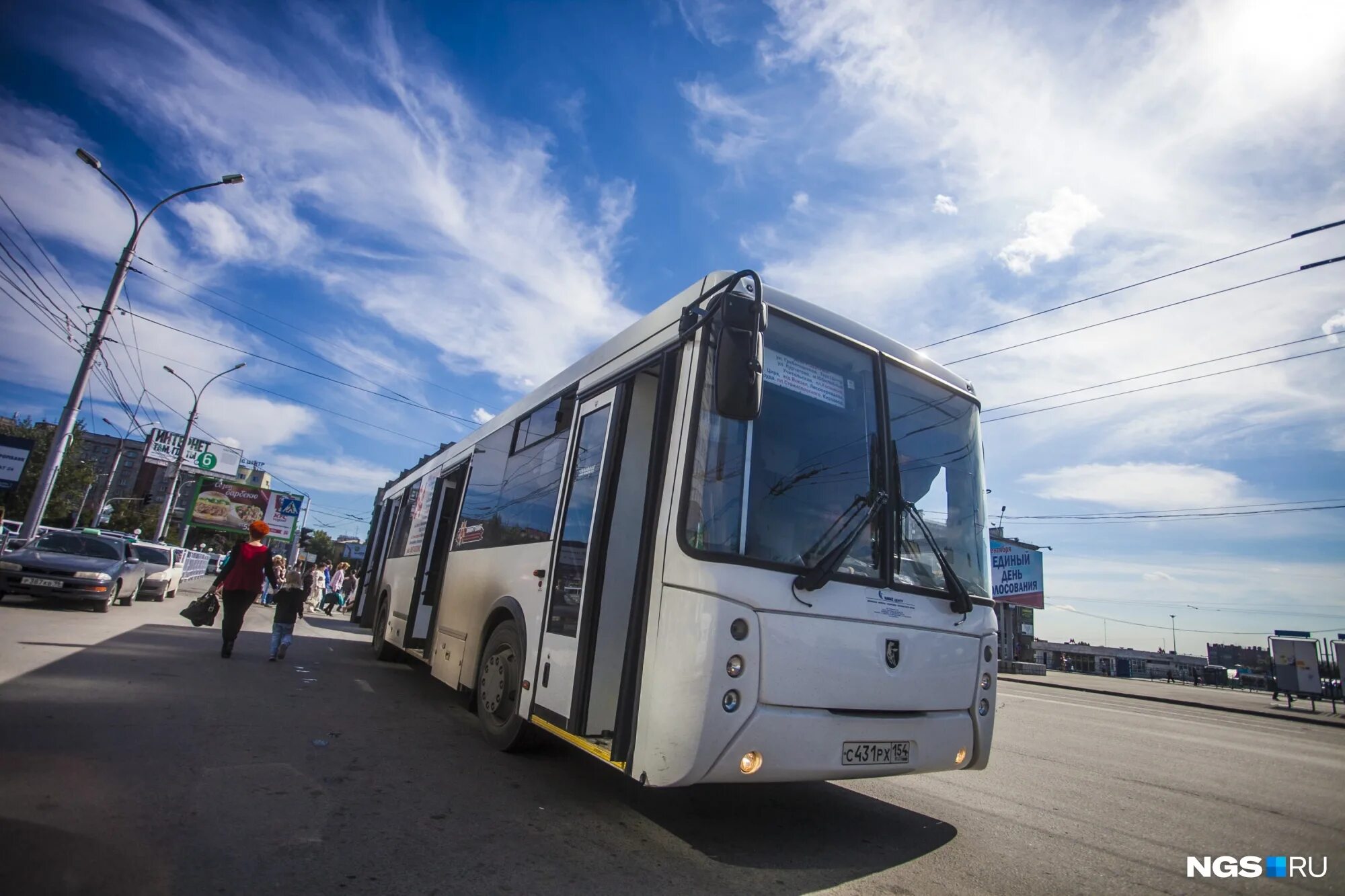 Транспорт новосибирск автобус