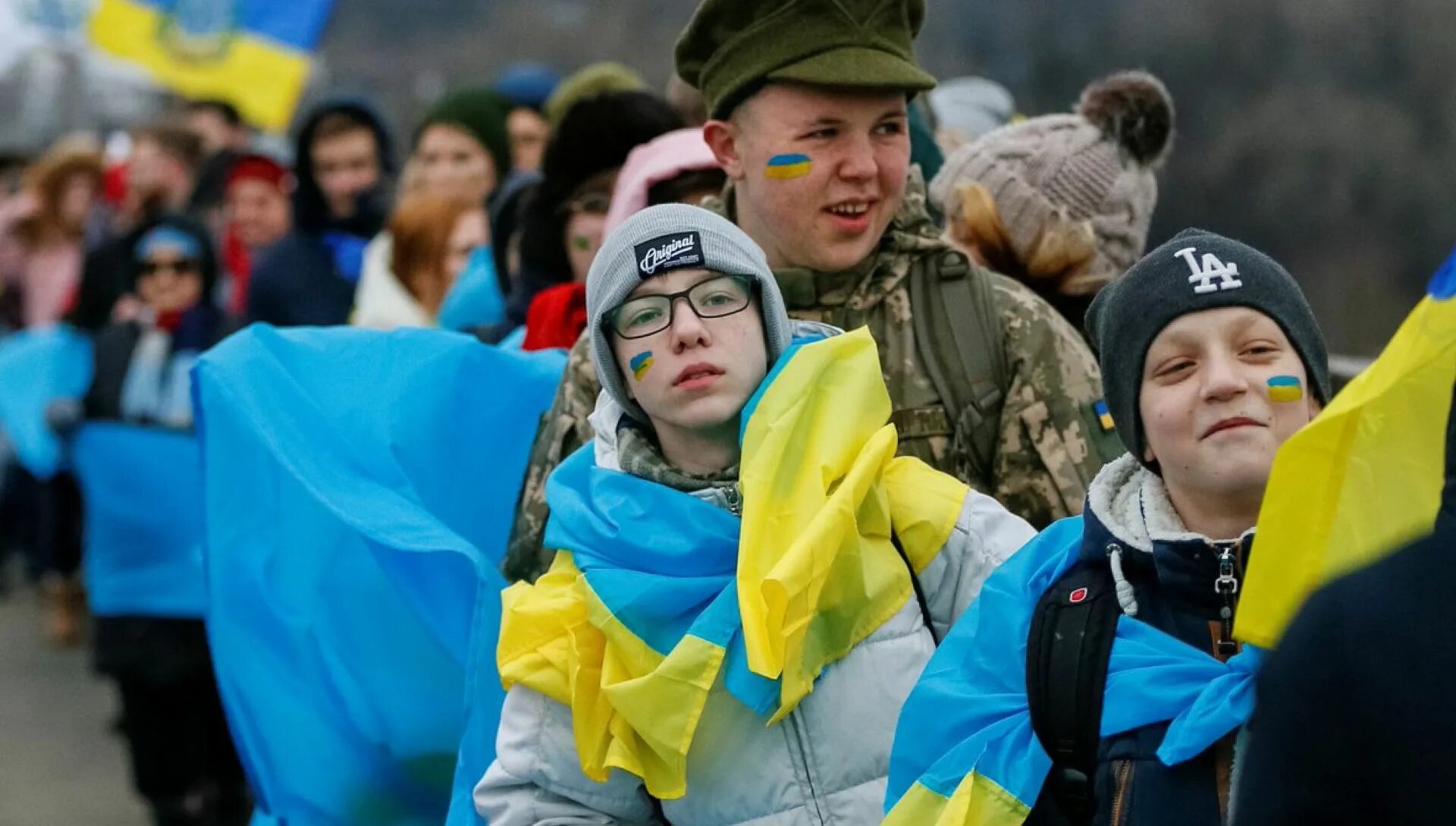 Население украины против россии. Население Украины. Украина люди. Украинцы люди. Народ Украины сейчас.