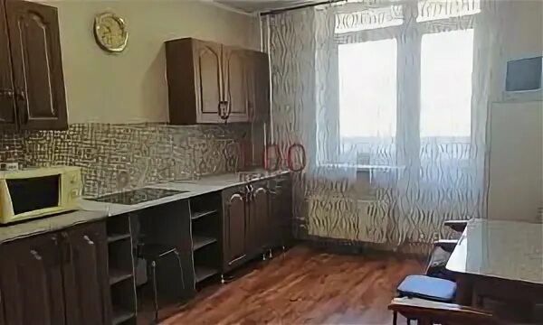 Ремонт в волгограде студия. Снять квартиру в волгограде спартановка. Спартановка в 90-е волгоград. Снять квартиру на старой спартановке волгоград. Дом быта волгоград спартановка.