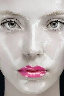 Face gloss