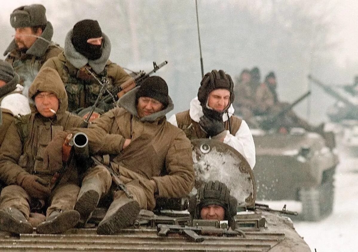 Русские в чечне. Чеченская война 1994-1996 Грозный. Первая Чеченская кампания 1994-1996.