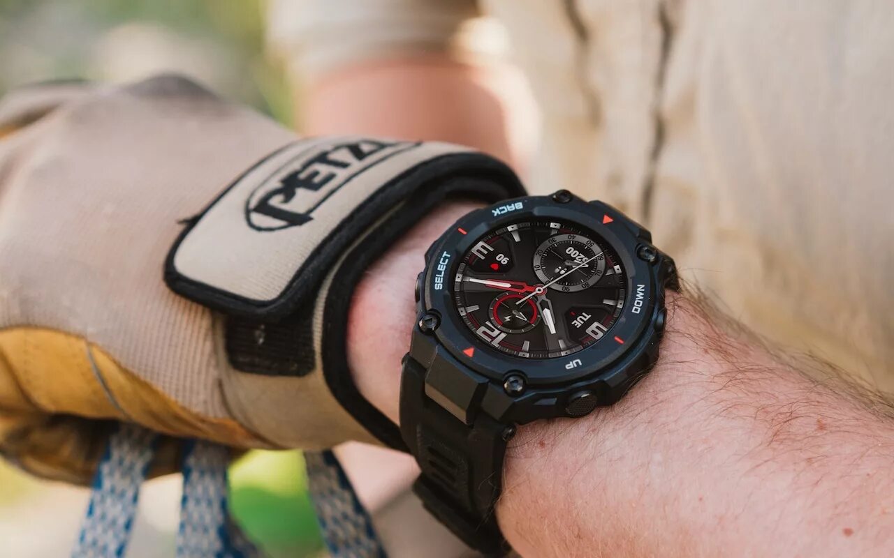 Amazfit t rex отзывы. Amazfit t-Rex Pro. Часы Amazfit t-Rex Pro. Часы Xiaomi Amazfit t-Rex. Смарт-часы Xiaomi Amazfit t-Rex Camo Green.