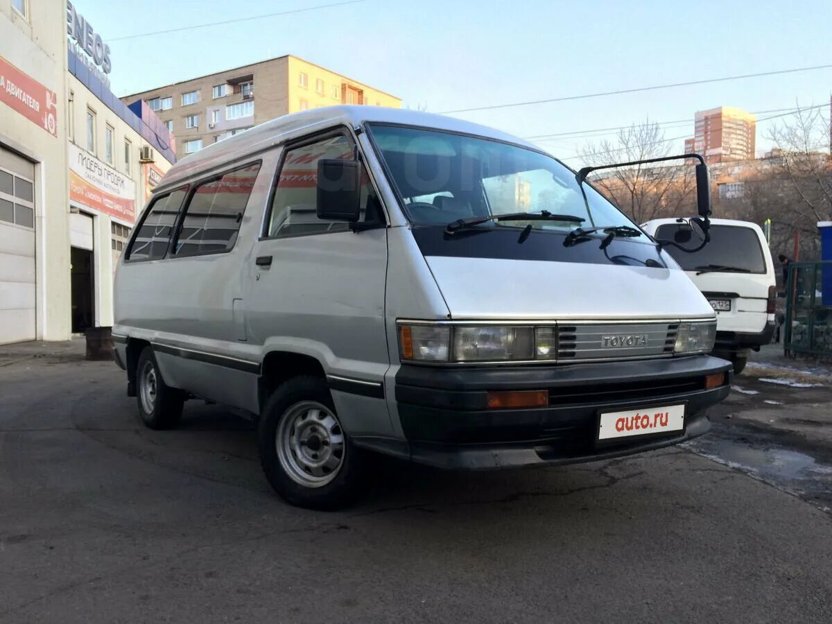 Тойота таун айс 3. Toyota Town Ace 1978. Toyota Town Ace 1986. Тойота Town Ace 1986. Тойота Таун айс 1986.