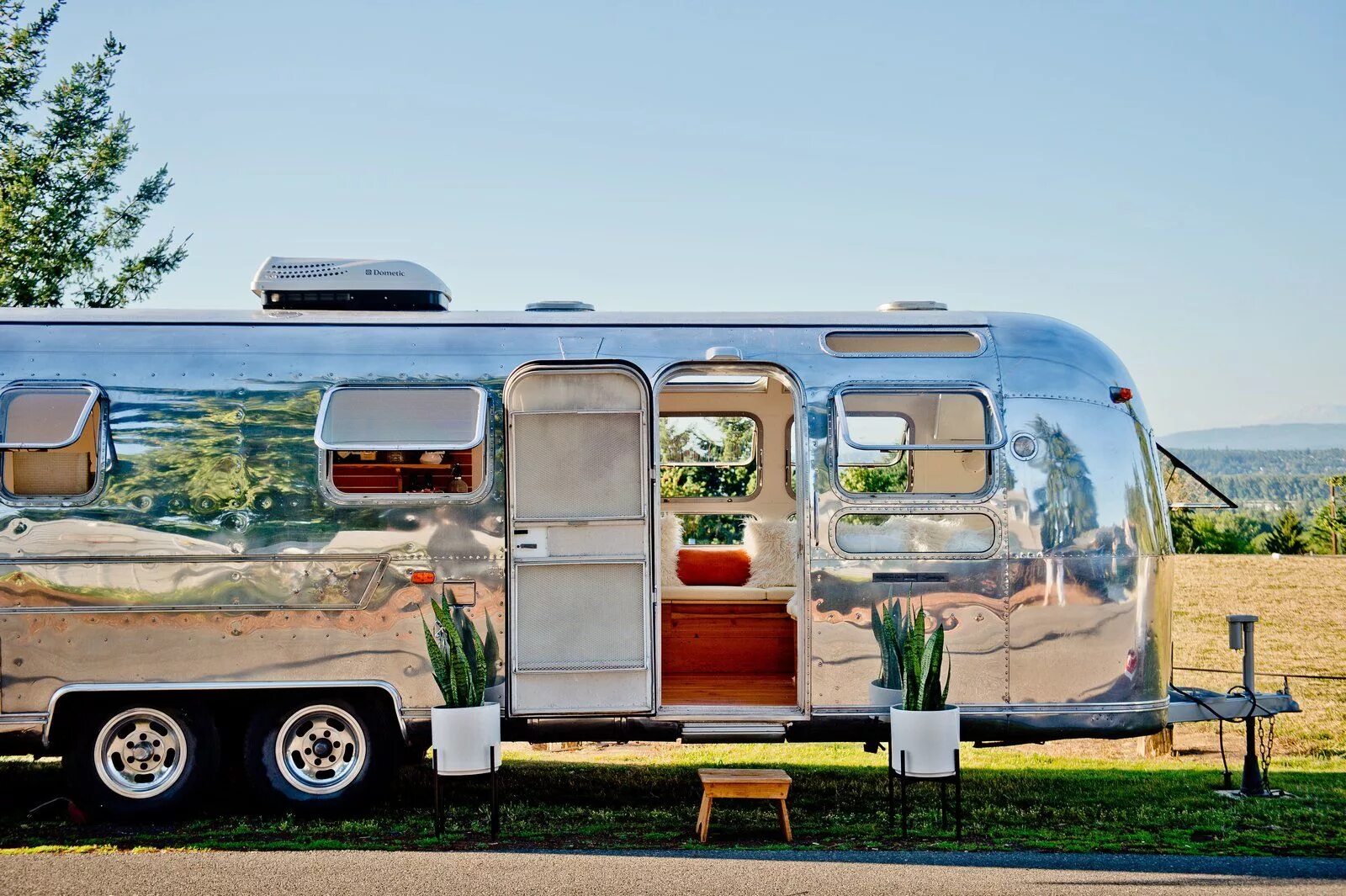 Автодом Airstream