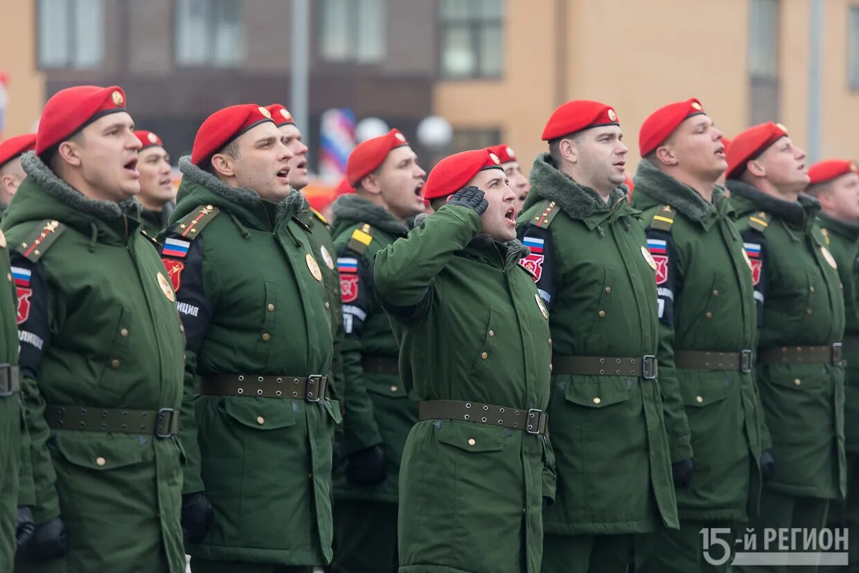 Новый год на срочной службе