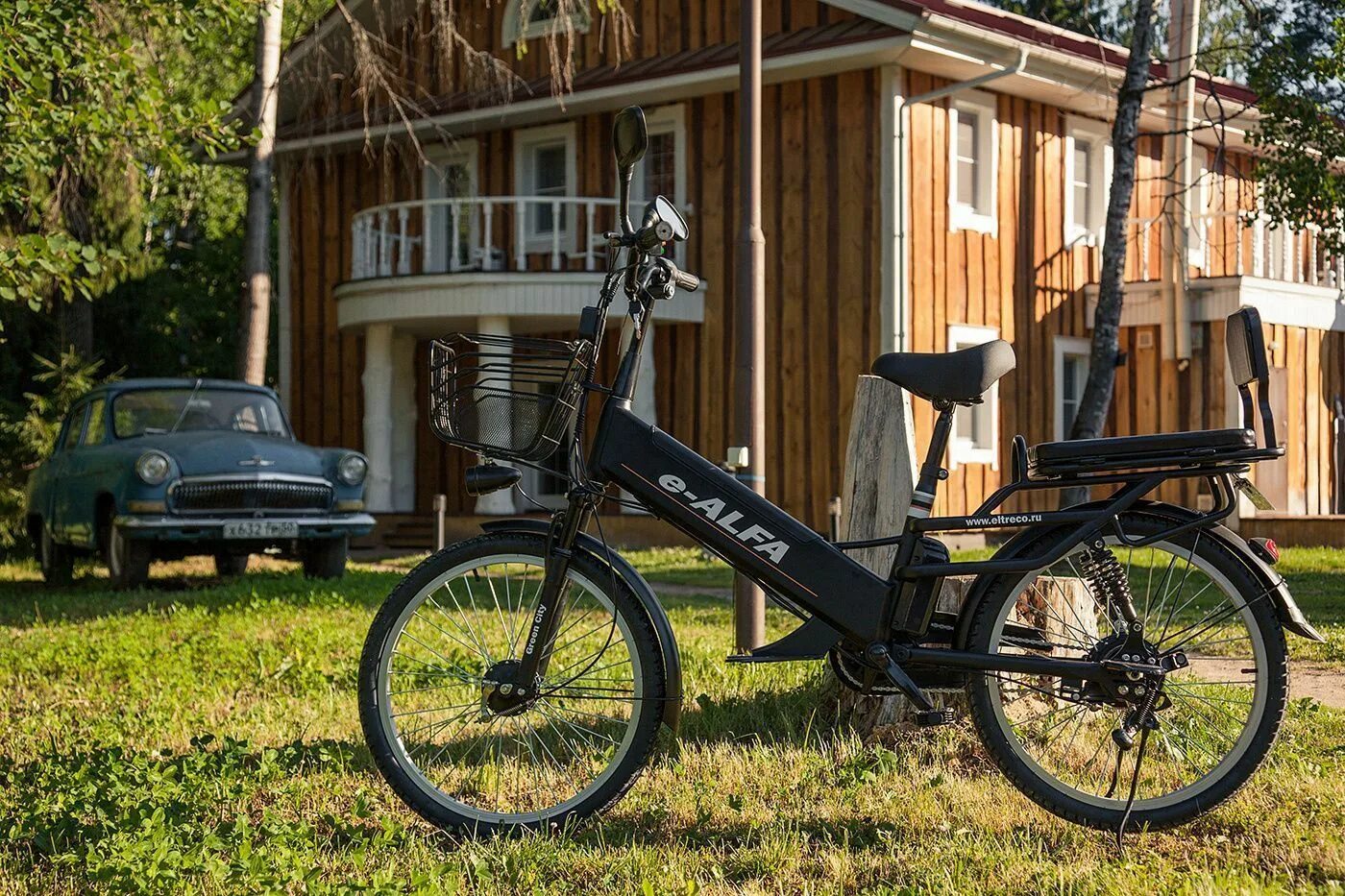 Green city e-alfa new. Грин сити альфа. Eltreco (alfa new). Велогибрид eltreco. Электровелосипед е альфа.