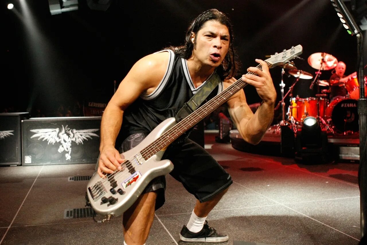 Виталий дубинин ария. Андрей смирнов udo. Роберт трухильо 2003. Денис щеблыкин гитарист. Трухильо металлика.