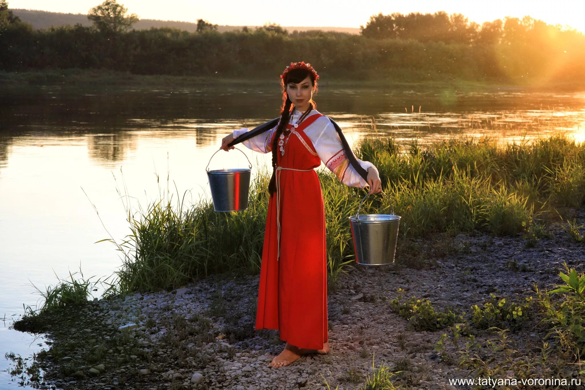 Девушка русская вода