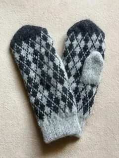2 рукавицы
