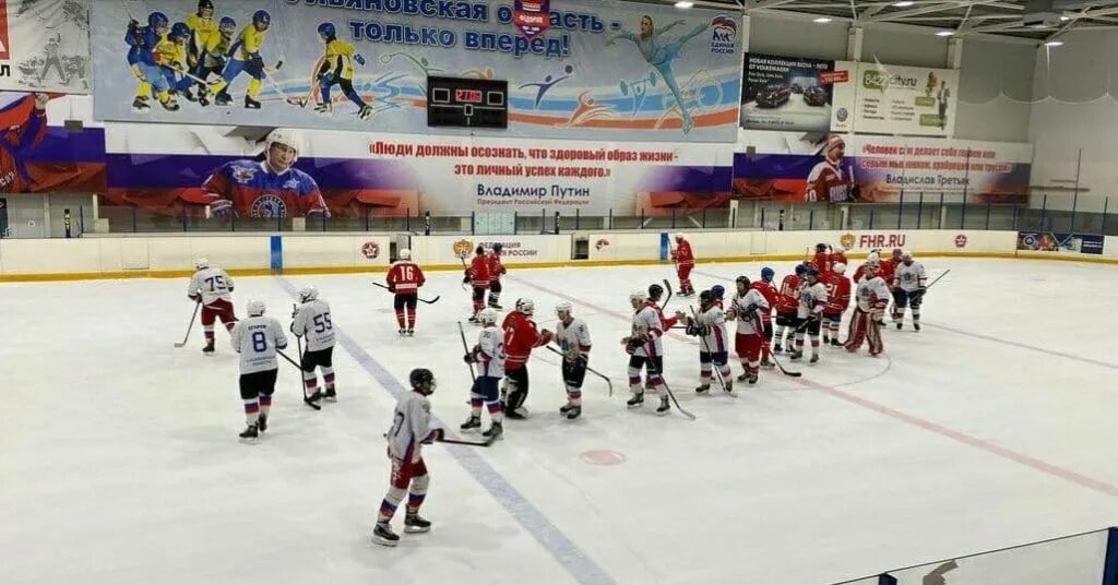 Хк цементник новоульяновск. Турнир по 2013 году хоккей. Турнир по 2013 году хоккей. Хоккеист 2003 года рождения. Турнир по 2013 году хоккей.