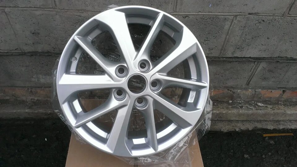 диски тойота королла r16. диски литые на тойота королла r16. диски на тойота королла 150 r16 литые. оригинальные диски тойота королла. оригинальные диски тойота королла.