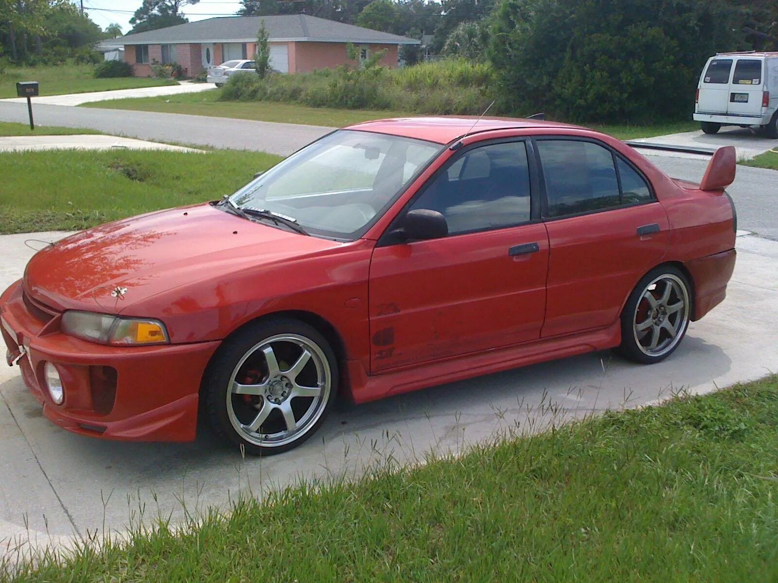 Митсубиси лансер 1997. Mitsubishi mirage 1997. mitsubishi mirage 97. митсубиси мираж седан 1997.