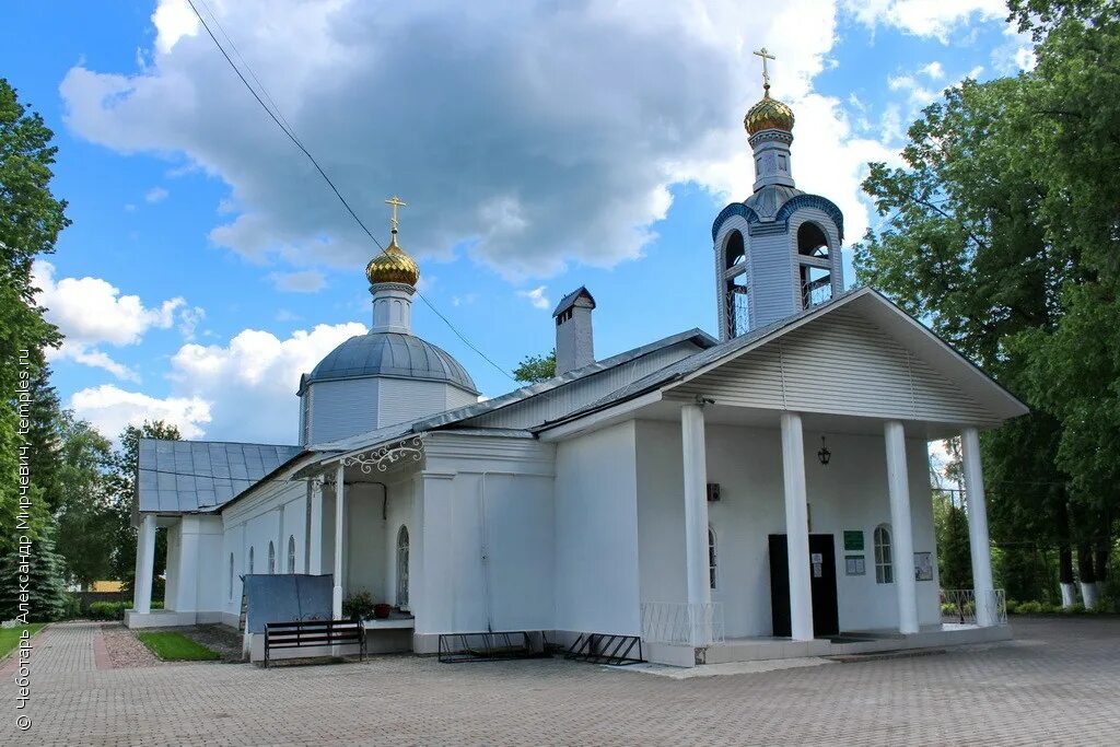 Церковь Преображения Господня в Струнино. Струнино Владимирская область. Памятники города Струнино. Город Струнино Александровский район.