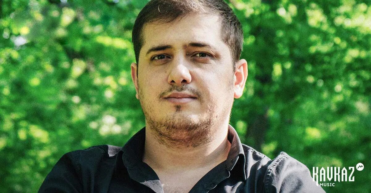 Алибек евгажуков уи нэ. Евгажуков. аскер евгажуков. алибек певец. евгажуков адвокат.