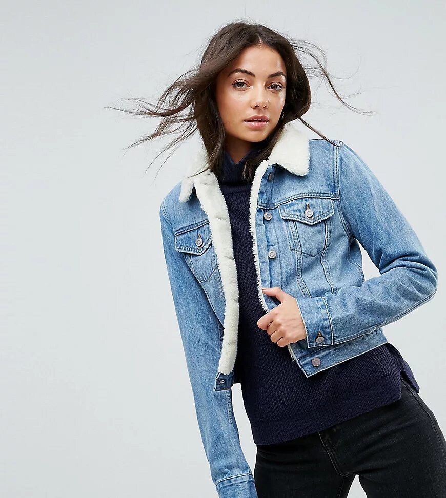 женские джинсовые куртки на валберис. Pepe jeans джинсовка удлинённая. джинсовая куртка. джинсовка 2022. Agenda / жакет бимба/куртка джинсовая женская.