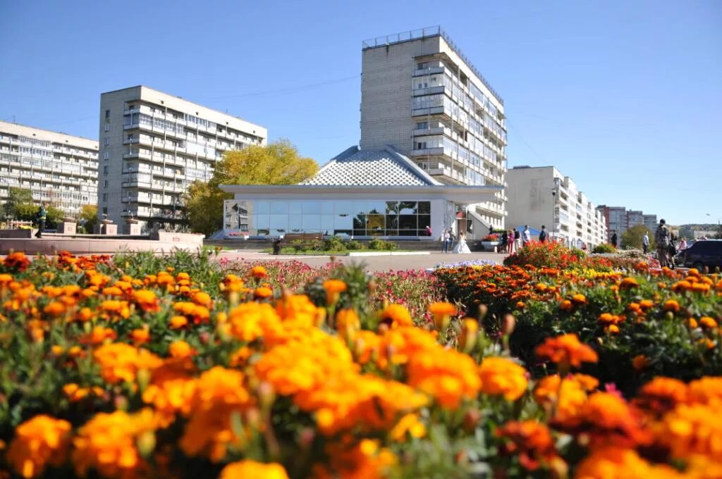 Железногорск красн край. Город Железногорск Красноярский край. Лето Железногорск Красноярский край. ЗАГС Железногорск Красноярский край. Железногорск Красноярский край фото города.