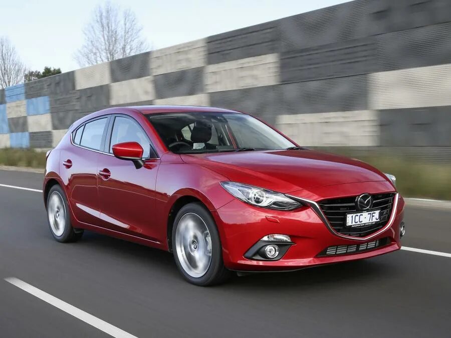 Mazda 3 2014. Mazda 3 2014 хэтчбек. Мазда хэтчбек 2014. Мазда 3 хэтчбек 2014 года. Работа mazda