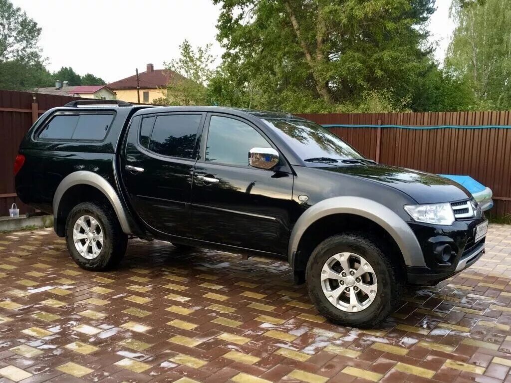 Mitsubishi l200 2014. Митсубиси l200 2014. Mitsubishi l200 IV Рестайлинг. Mitsubishi l200 v Рестайлинг. Митсубиси л200 2014.