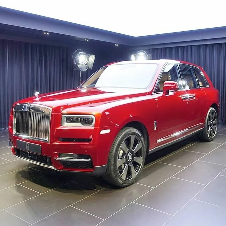 Rolls cullinan цена. Ройс Куллинан. Роллс Ройс Cullinan. Роллс Ройс джип. Джип Роллс Ройс Cullinan.