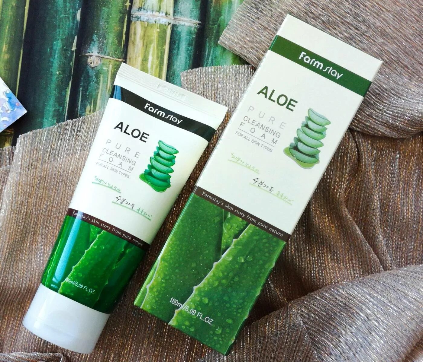 Farm stay Aloe Pure Cleansing Foam. Пенка Farmstay Aloe. Пенкпенка для умывания фарм стей 180 мл алое. Пенка для умывания с экстрактом алоэ Farmstay. Aloe pure