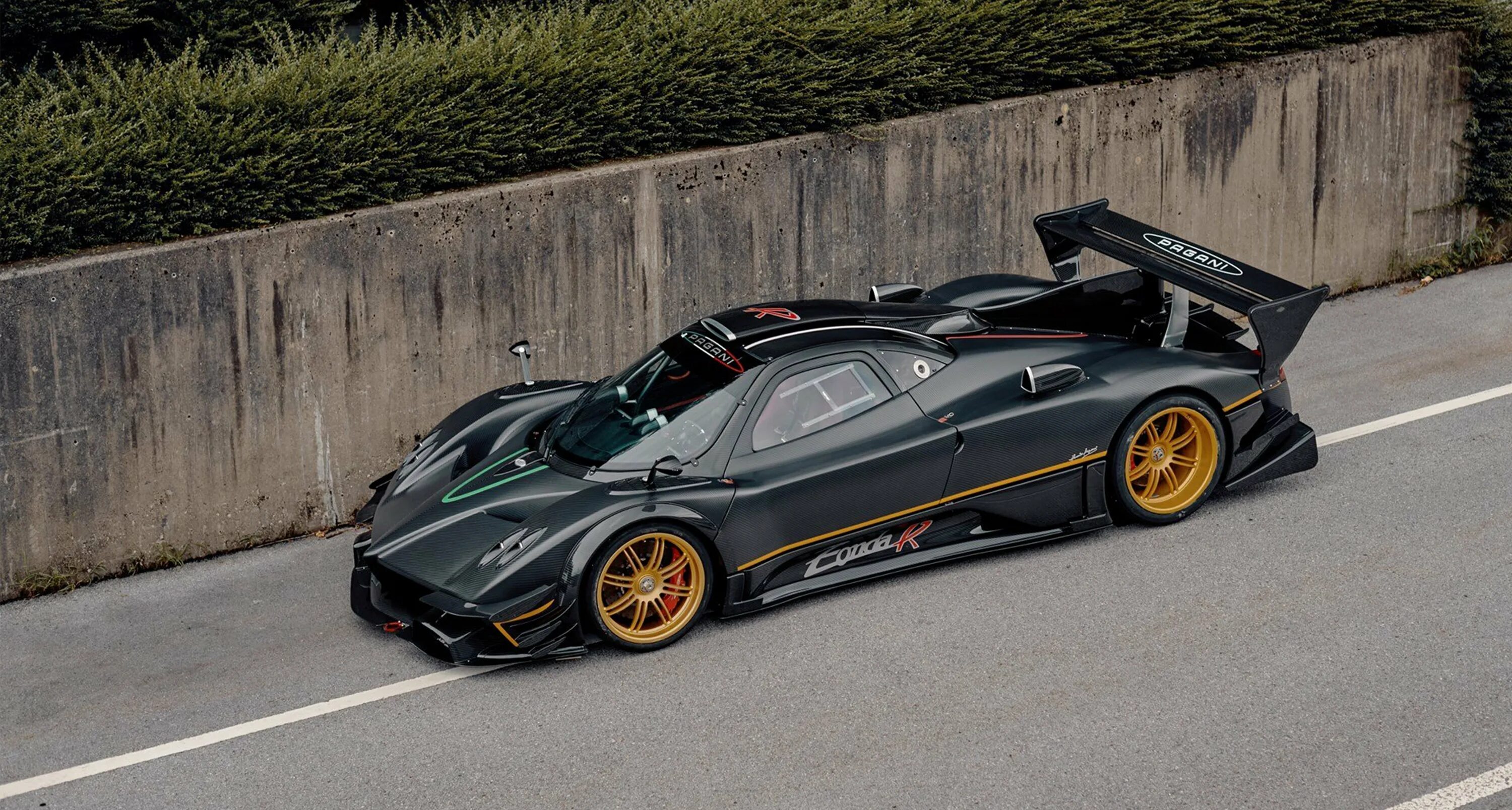 Зонда 2013. Pagani Zonda r. Спорткар Pagani Zonda. 2010 Pagani Zonda r. Pagani Zonda r EVO.