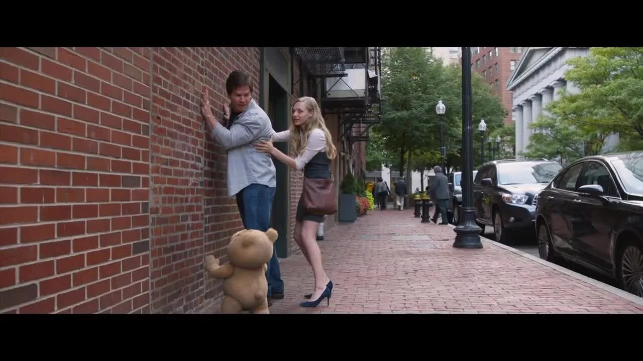 Трейлер третьего лишнего 2