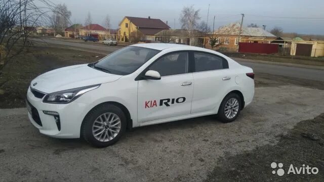 Kia rio 2012 1. Авито кия. Киа рио 3 хэтчбек 2016. Нижний новгород рио 2012. Kia rio 2014.