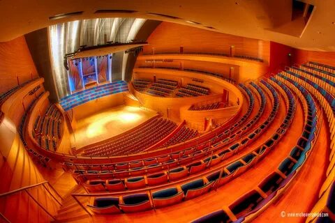 Performing arts cinema