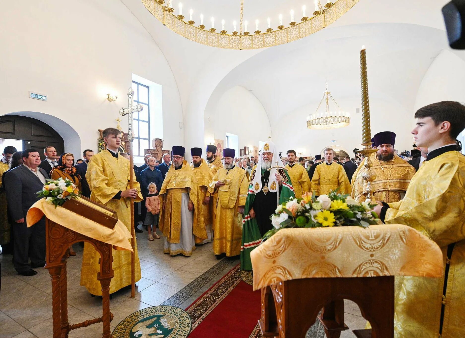 Храм равноапостольной княгини ольги нижний новгород. Иерей филипп храм равноапостольной ольги. Храм ольги в останкино настоятель филипп. Иерусалимский храм воскресенск 2022. Службы храм ольги.