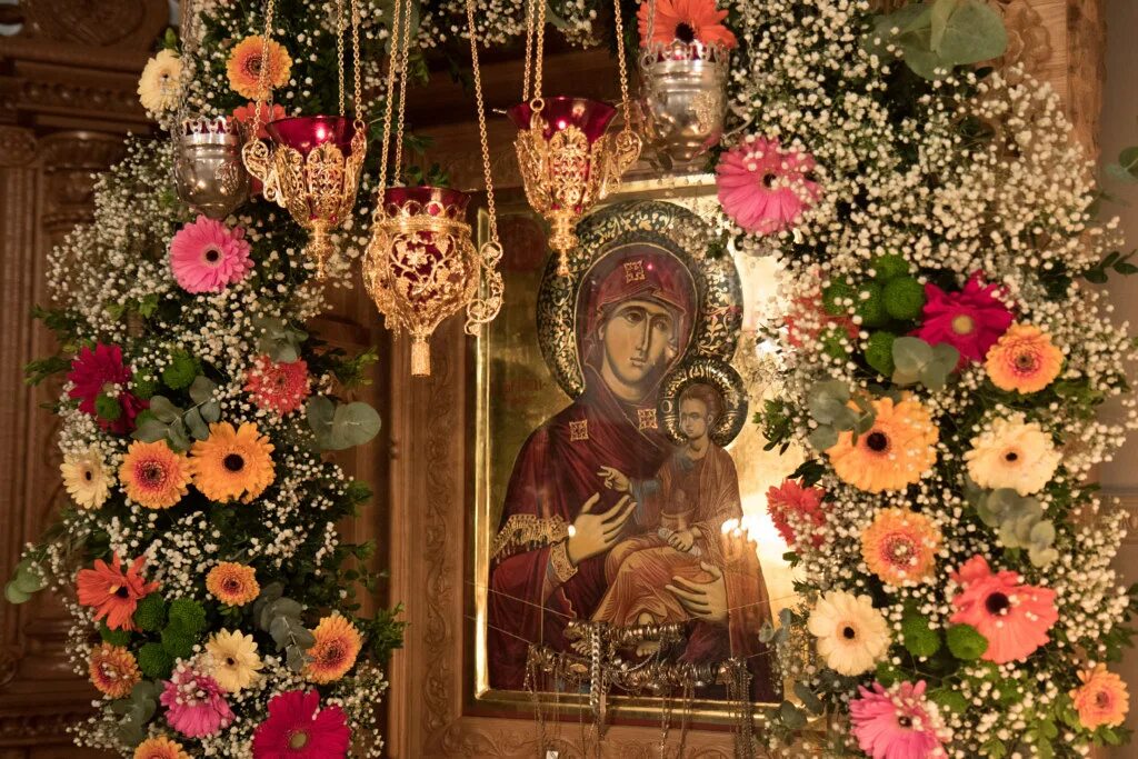 Монастырь иконы скоропослушница. Монастырь дохиар скоропослушница. афон монастырь дохиар икона скоропослушница. монастырь дохиар иконы. скоропослушница икона божией матери дохиар.