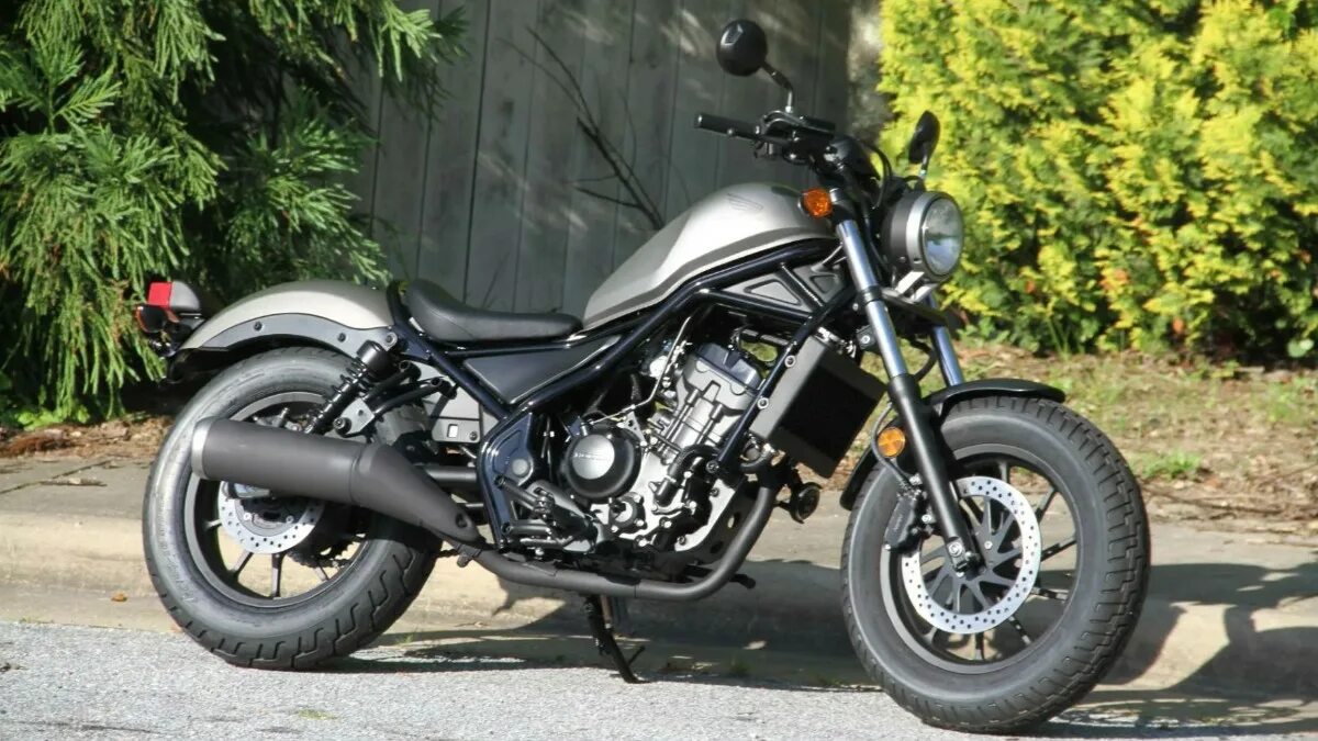 Honda rebel 300. Honda rebel 300. Honda rebel 300. Honda rebel 50. Хонда круизер 2020.
