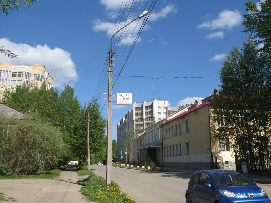 Улица кирова сыктывкар. Сыктывкар улицы города. Сыктывкар центр города. Тентюковская 85 сыктывкар. Сыктывкар тентюковская.