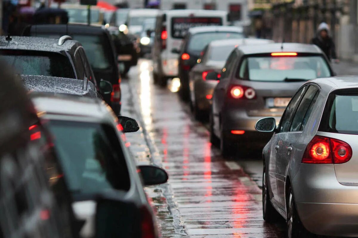 Self-Driving Cars May Be Mainstream by 2025