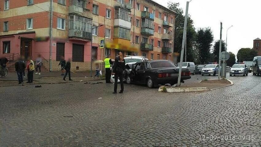 Авария советск. Инцидент в Советске Калининградской обл. ДТП Советск Калининградская область. Авария в Советске Калининградской области. Происшествия Советск Калининградской.