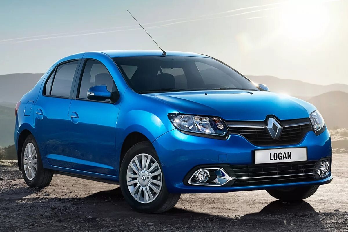 Рено логан сколько поколений. Рено Логан 2016. Рено Логан 2015. Renault Logan 2014. Новый Рено Логан.