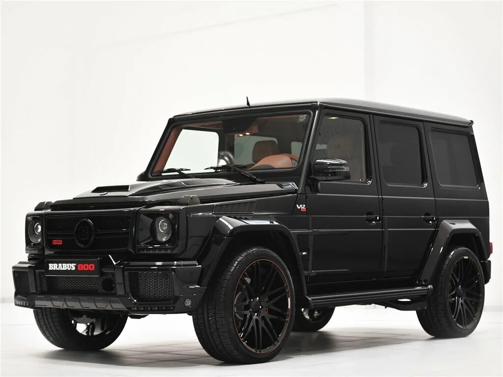Mercedes g brabus. Мерседес гелендваген браб. Гелендваген брабус. Обвес brabus widestar w463. Brabus машина.