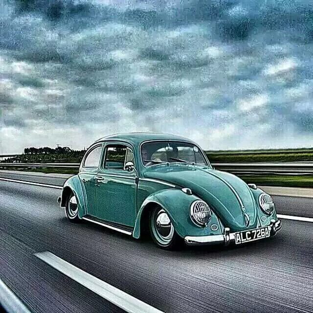 Volkswagen classic. Фольксваген Жук. Volkswagen Beetle Classic. Фольксваген фуска ретро. Volkswagen Beetle Vintage.