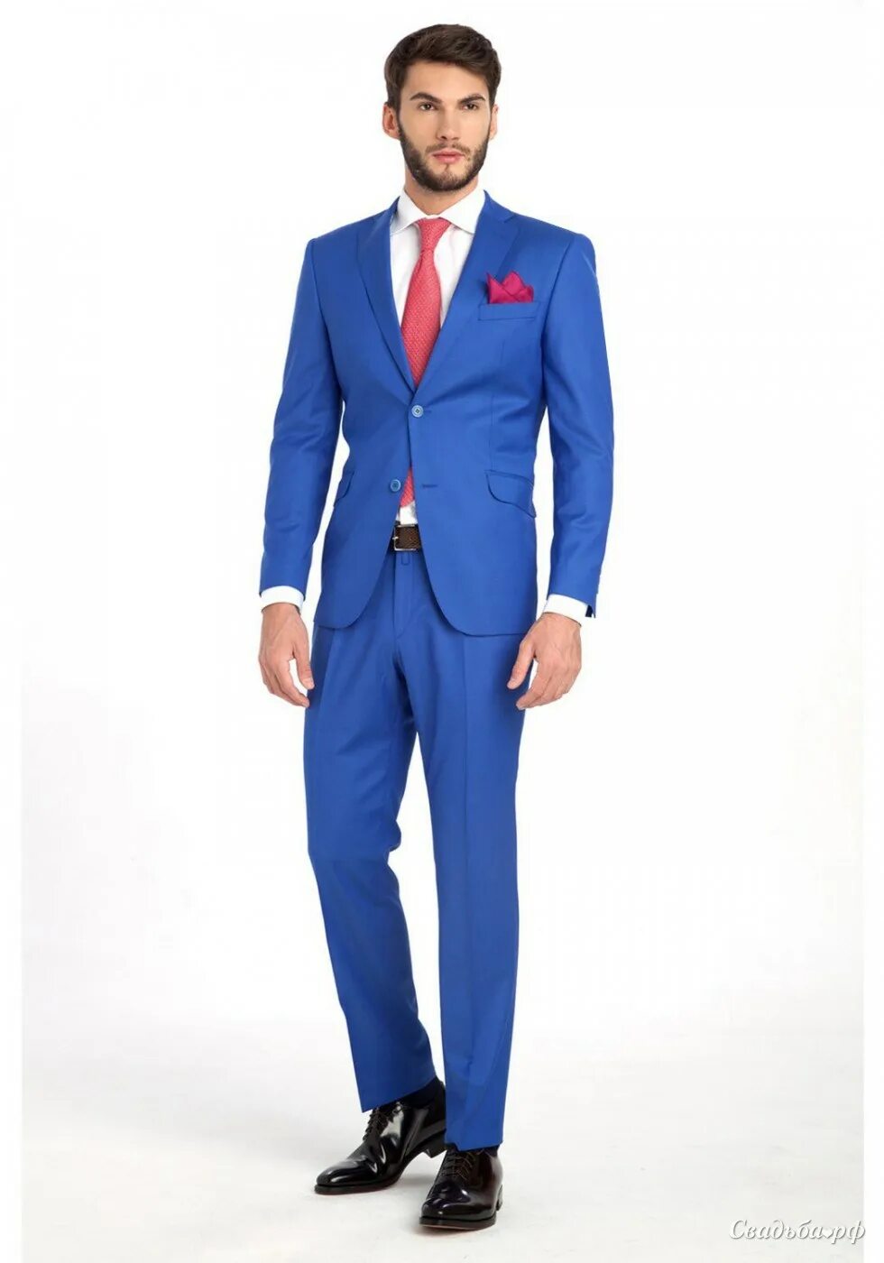 Костюм мужской, синий. Синий костюм мужской с красным галстуком. Ярко синий костюм мужской. Синий костюм мужской с галстуком.