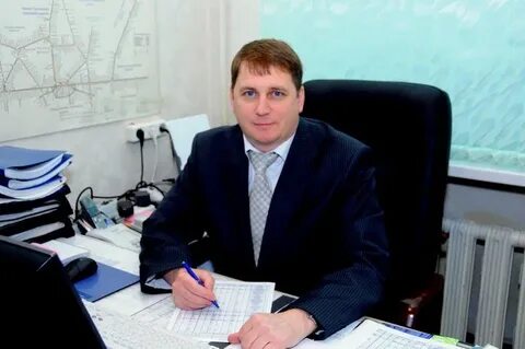 Компания нова директор