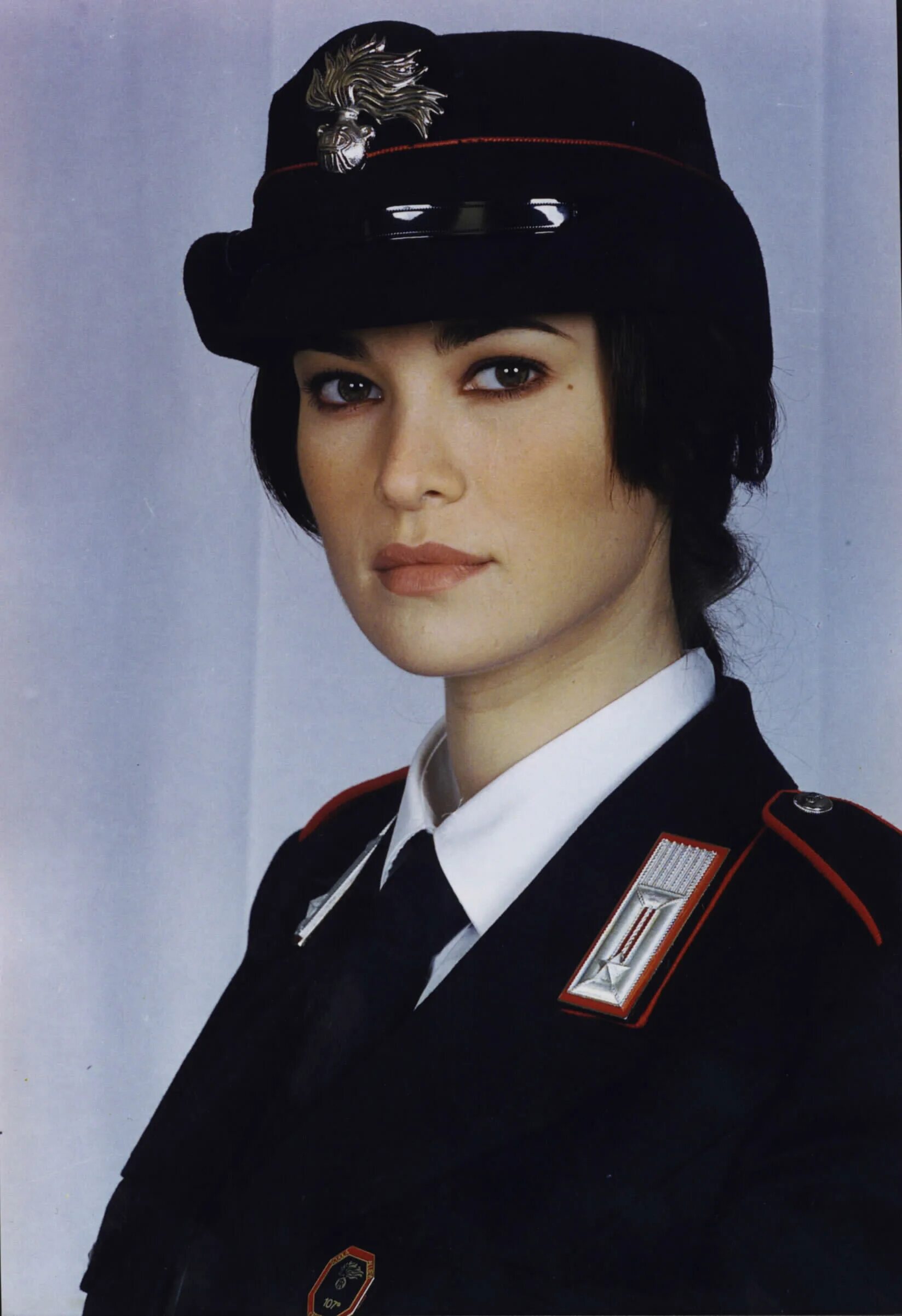 Женщина полицейский. Красивые женщины полицейские. Женщины в милицейской форме. Женская форма полиции.