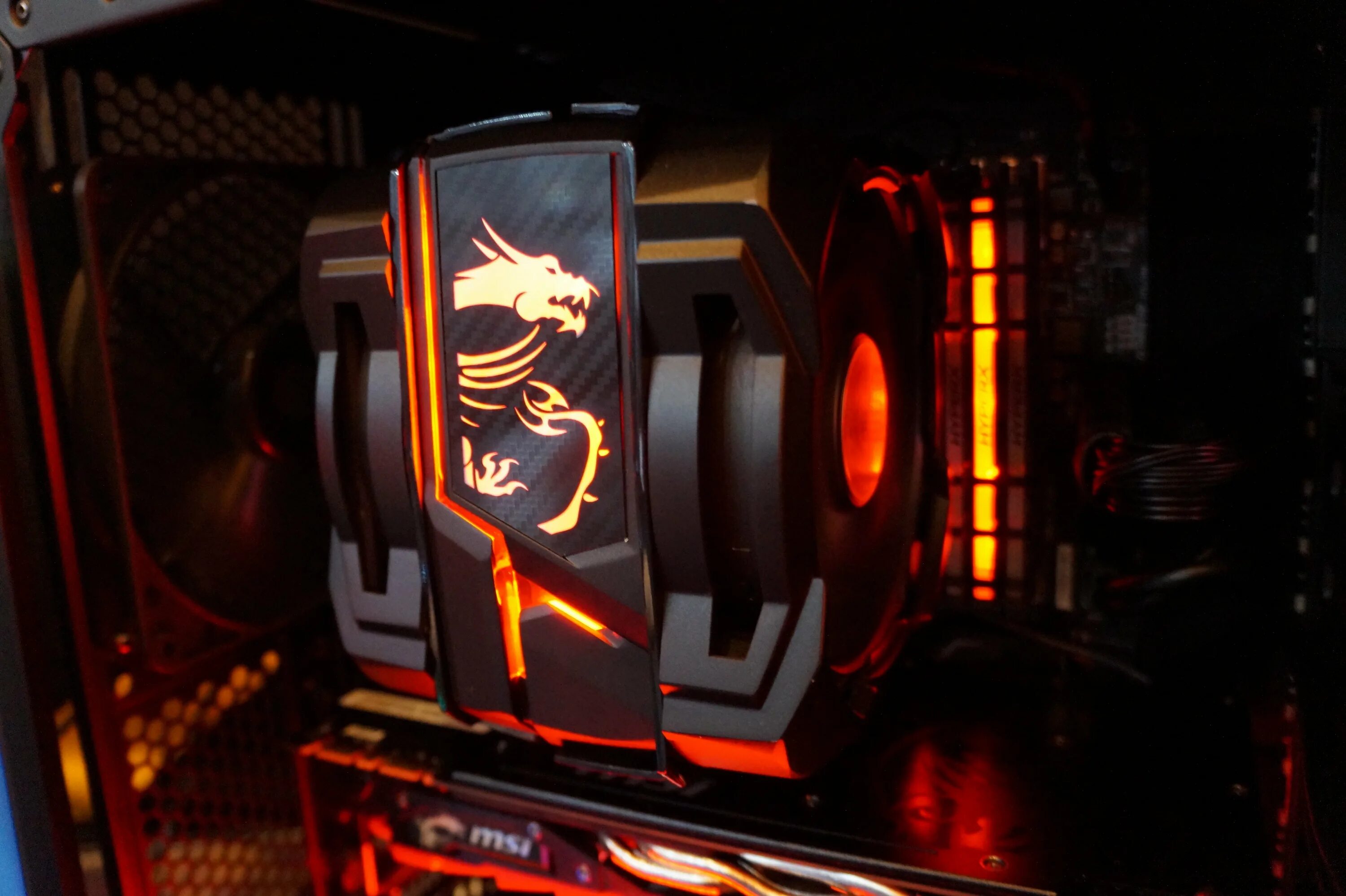 Msi gaming core. MSI Core Frozr XL. MSI Cooler Core Frozr XL. Core Frozr XL 4. MSI башня охлаждения.