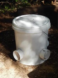 Кормушки из канализационных