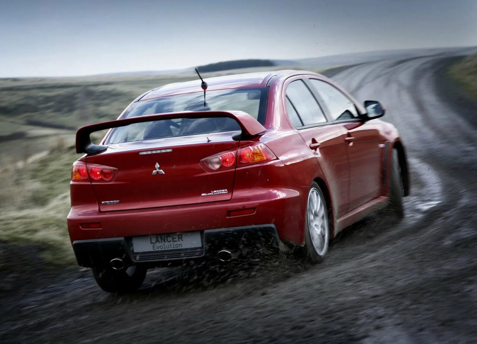 Mitsubishi Lancer Evolution 2008. Мицубиси Эволюшн 10. Мицубиси Лансер 10 Эволюшн. Mitsubishi Lancer Evolution x 2008.